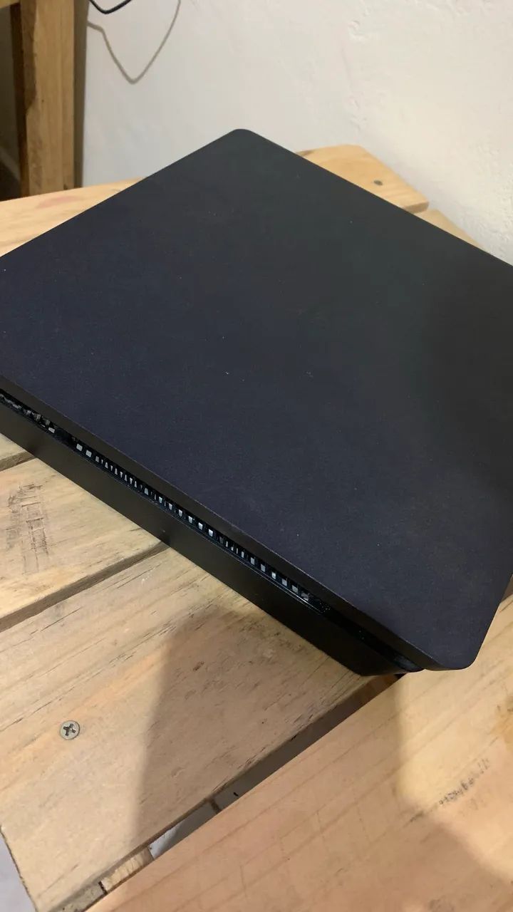 PlayStation 4 Completo com Controle e Cabos - Foto 3