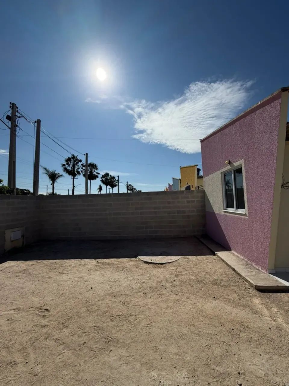 CASA COM 2 QUARTOS - POR R$ 170.000,00 - Foto 2