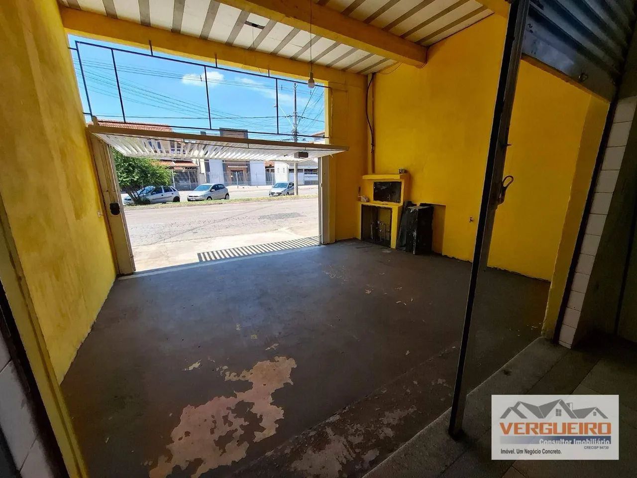 Ponto Comercial em avenida no Jardim Morumbi