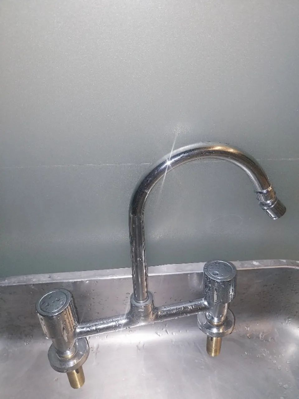 Cuba Docol Inox + Torneira Docol dupla (quente/frio) - Foto 4