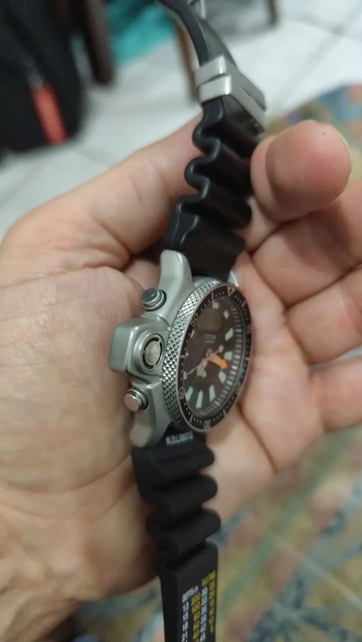 RELÓGIO DE MERGULHO CITIZEN PROMASTER AQUALAND JP2000 SÉRIE PRATA - Foto 2