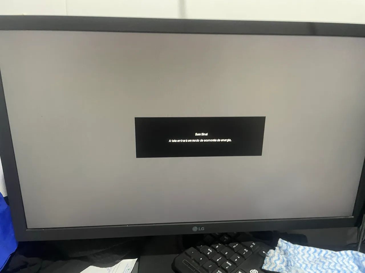 Monitor LG 21 polegadas 