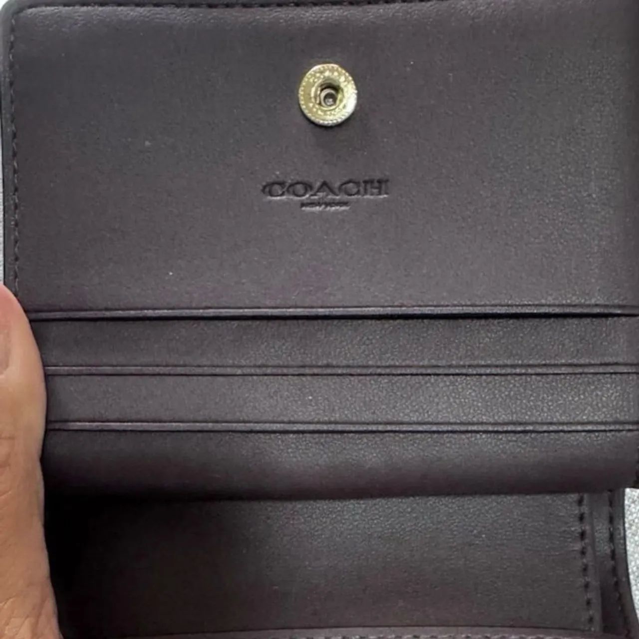 Carteira Coach novíssima monogram  - Foto 4