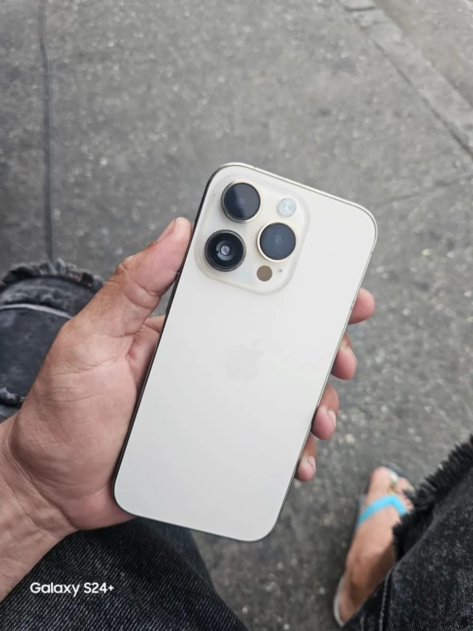iPhone 14 Pro  - Foto 2