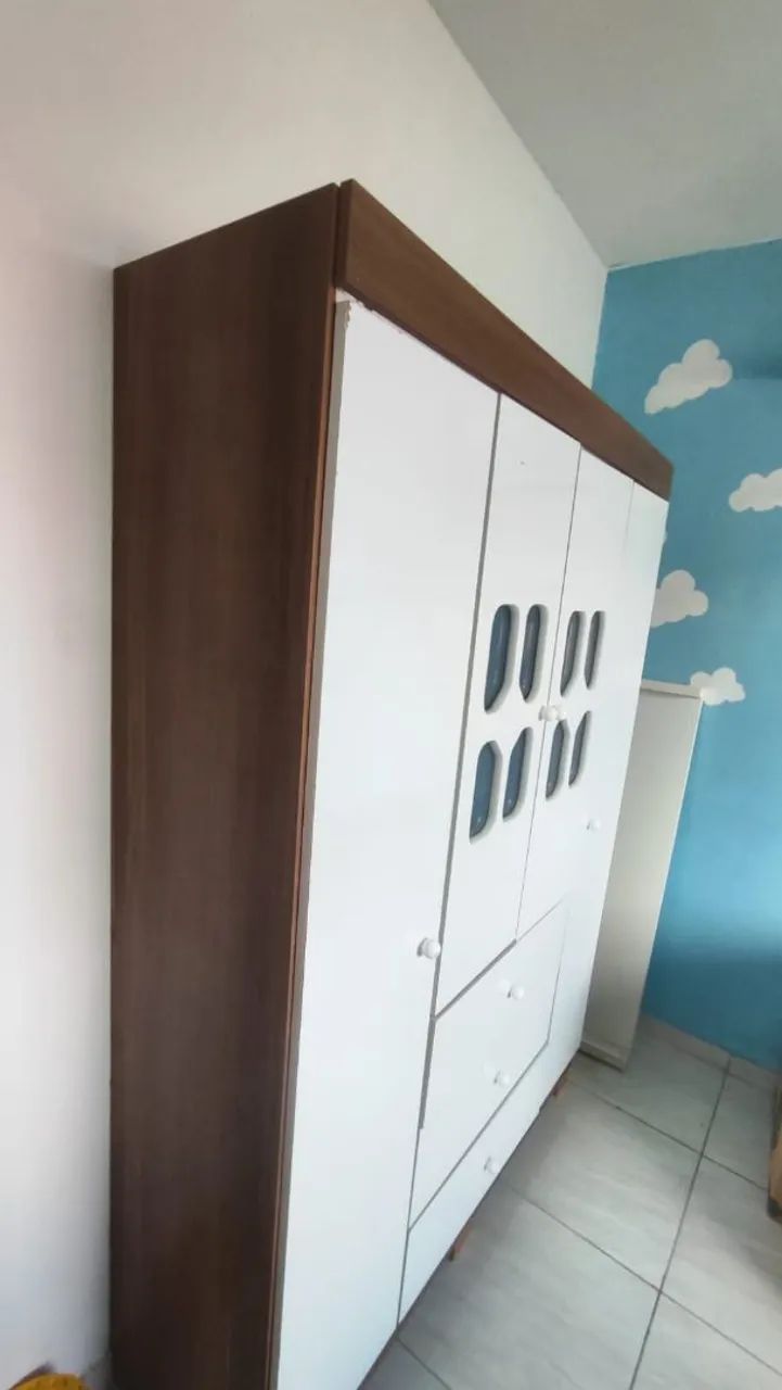 Guarda roupa + cômoda 