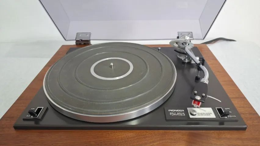 Toca Disco Pioneer PL-25E Belt-Drive 127V (Sansui, Kenwood