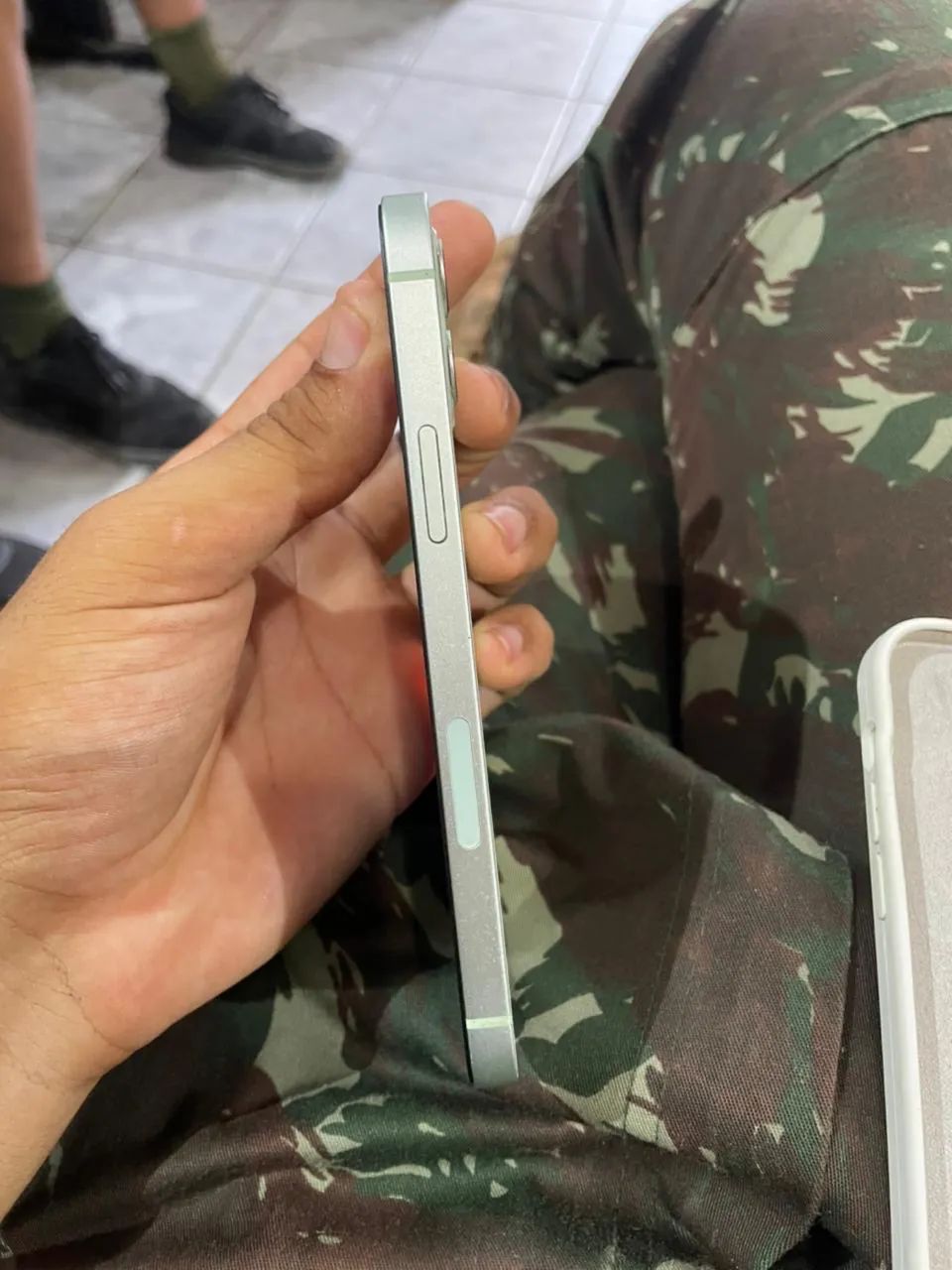 iPhone 12 128gb semi novo  - Foto 2