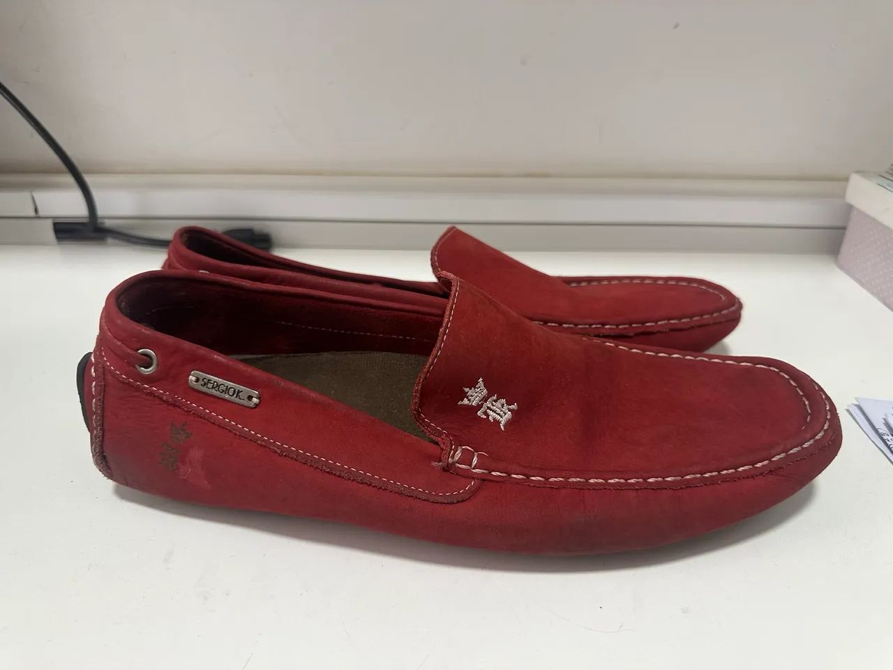 Mocassim vermelho - Sérgio K