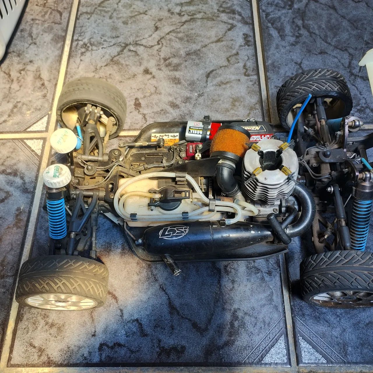Automodelo combustão nitro 1/8 Buggy  - Foto 3