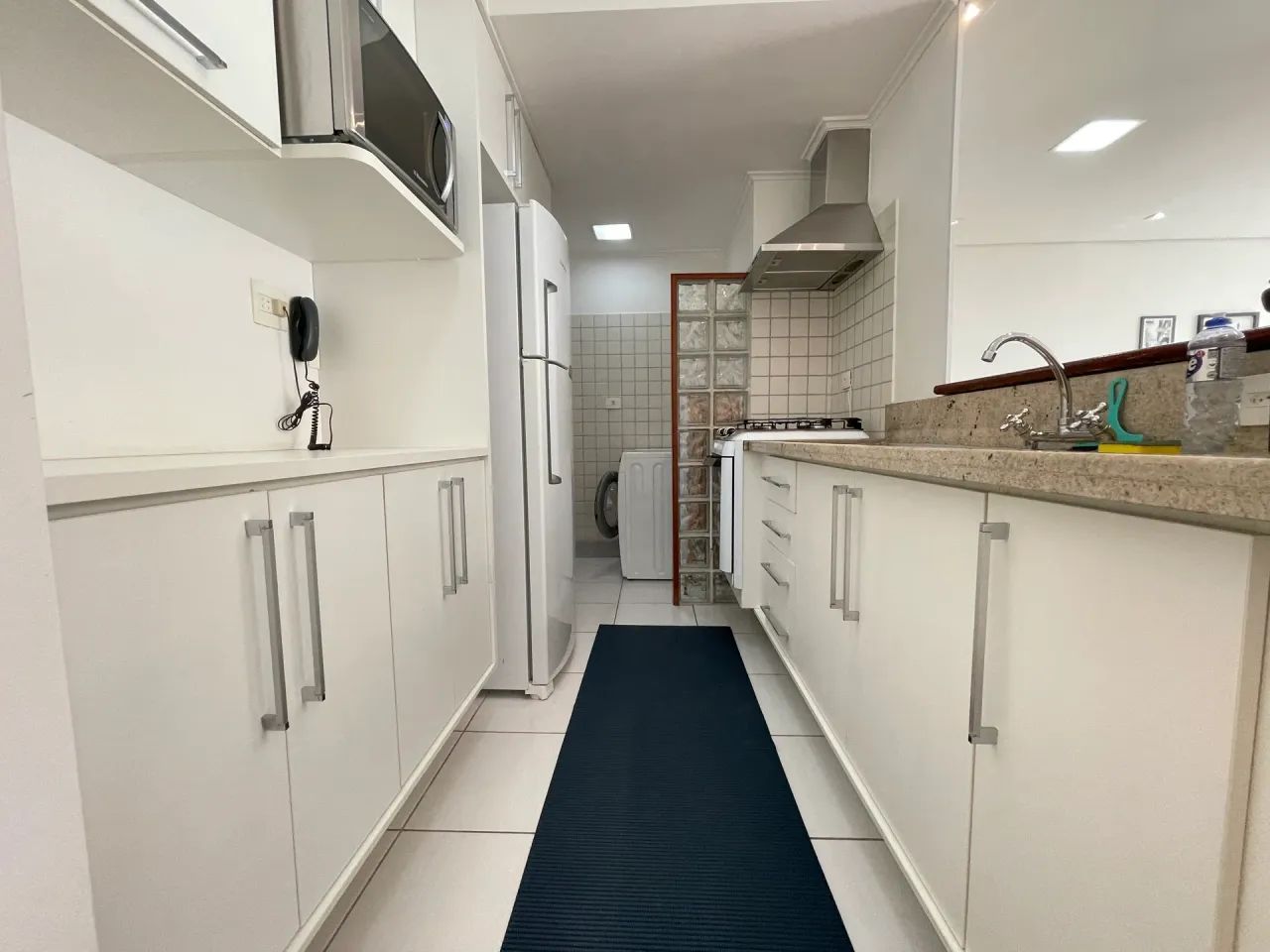 APARTAMENTO MOBILIADO DE 1 DORM PARA LOCAÇÃO NO CENTRO DE ALPHAVILLE - Foto 4