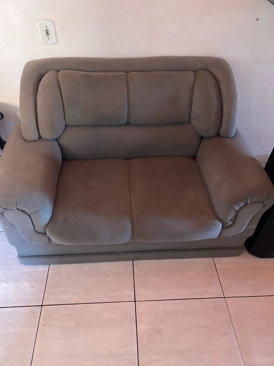 SOFÁ DE 2 LUGARES CINZA  - Foto 2