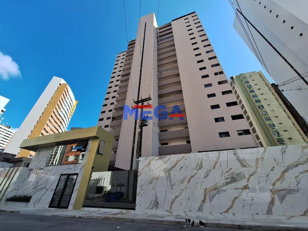Foto do anúncio de Apartamento com 2 quartos no bairro Mucuripe em Fortaleza, CE em Mucuripe, Fortaleza