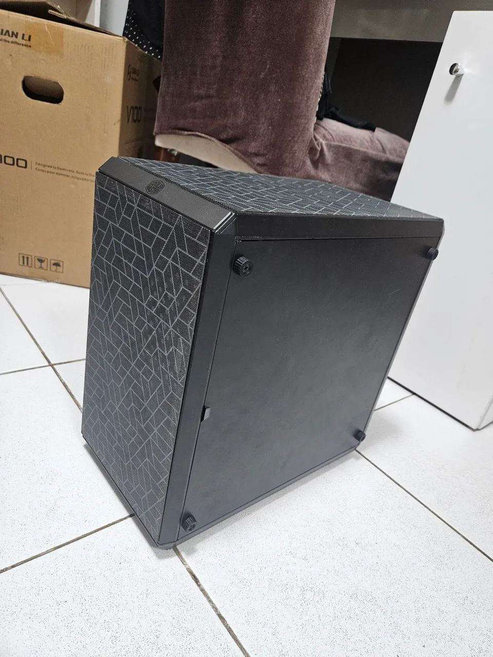 Vendo gabinete Cooler Master Q500L - Foto 2