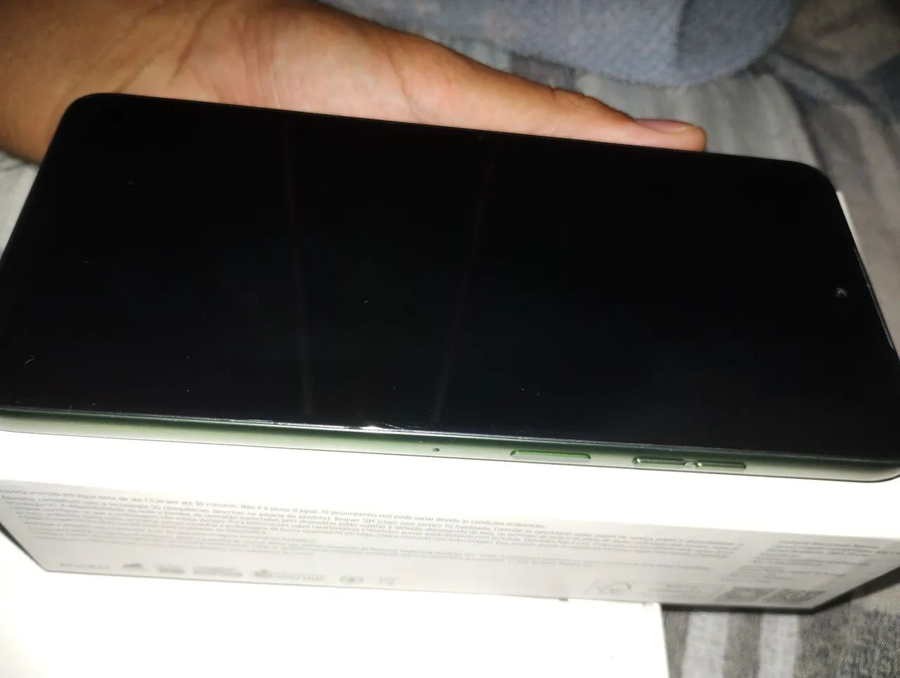 CEL NOVO COM NOTA FISCAL, 2 MESES DE USO  - Foto 2