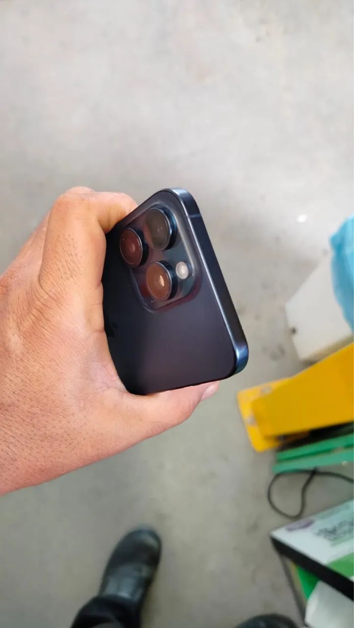 iPhone 15 pro max V/T  - Foto 2