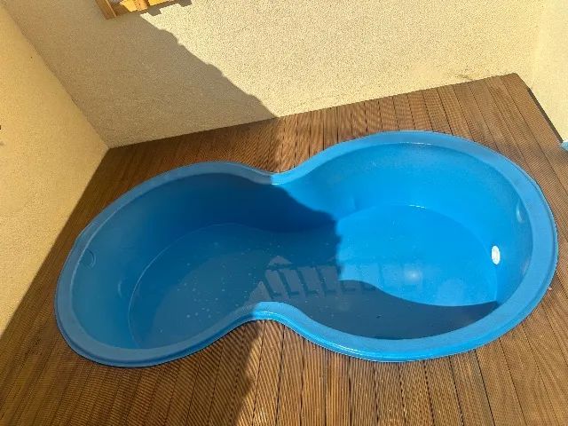 PISCINA COM DECK DE MADEIRA  - Foto 4