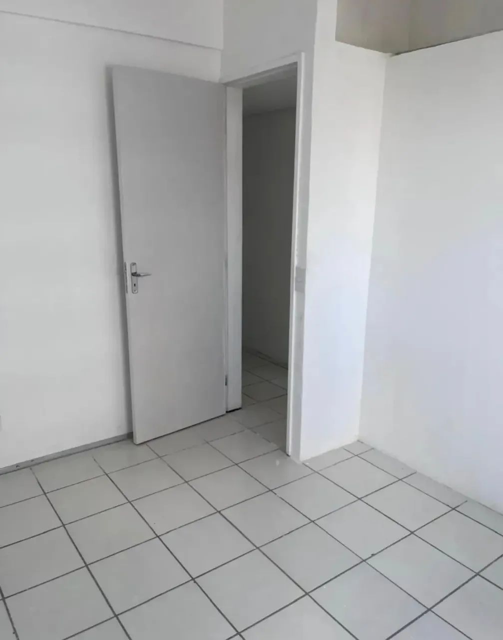 **"Oportunidade Única: Apartamento nos Aflitos com Varanda e Lazer Completo - Foto 4
