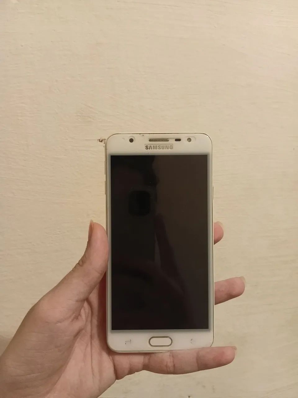 J7 prime