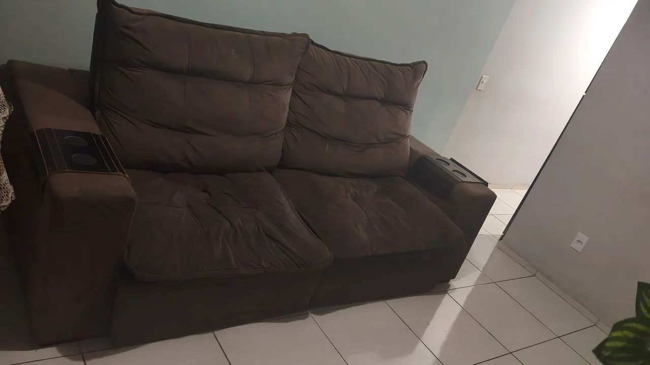 Sofá retrátil 2,20 m