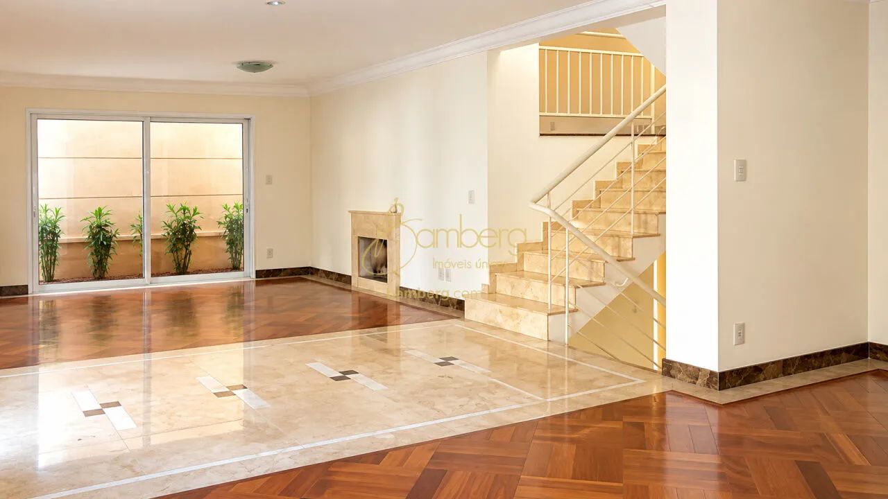 Casa em Condomínio com 4 dormitórios, 4 Suítes e 4 Vagas! - Foto 2