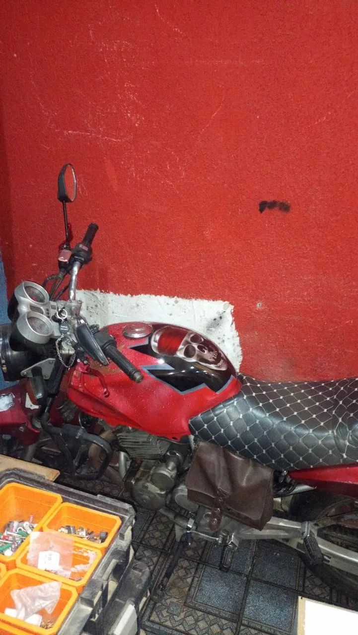 CBX 250  - Foto 2