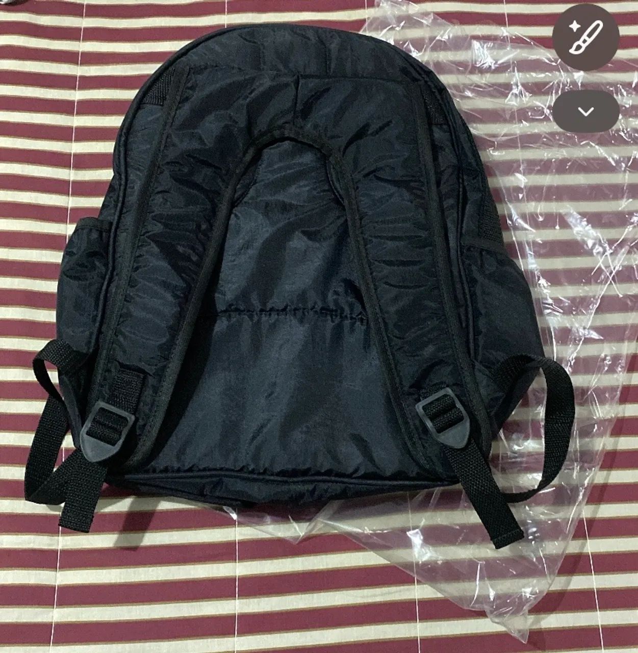 ? Mochila Preta Escolar / Trabalho - Espaçosa e Resistente - Foto 2