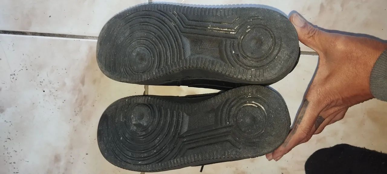 Tênis Nike Air Max original couro legítimo  - Foto 4