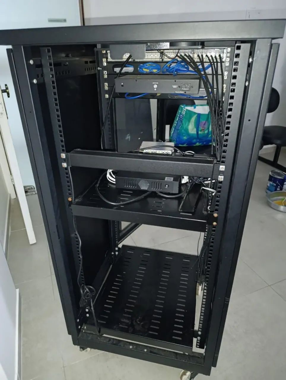 rAck de rede  - Foto 4