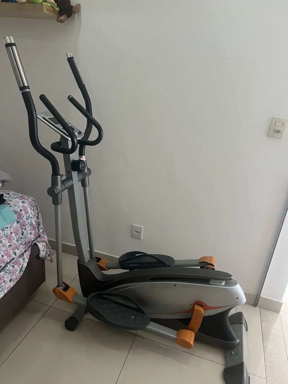 Vende-se elíptico evolution  - Foto 3