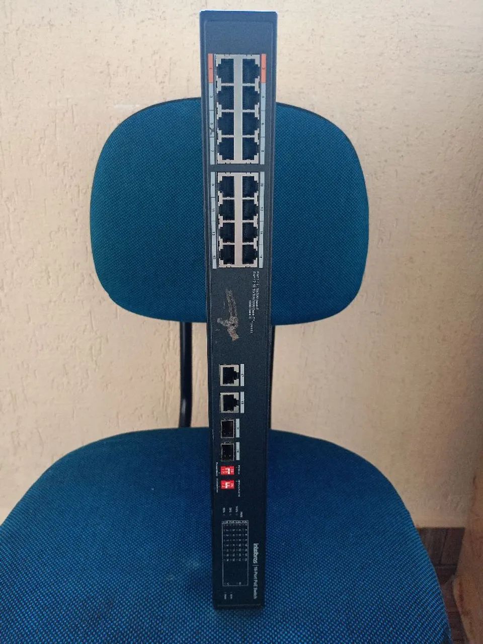 Switch  SF 1821 PoE ou SF 1822 Hi-PoE,  - Foto 3