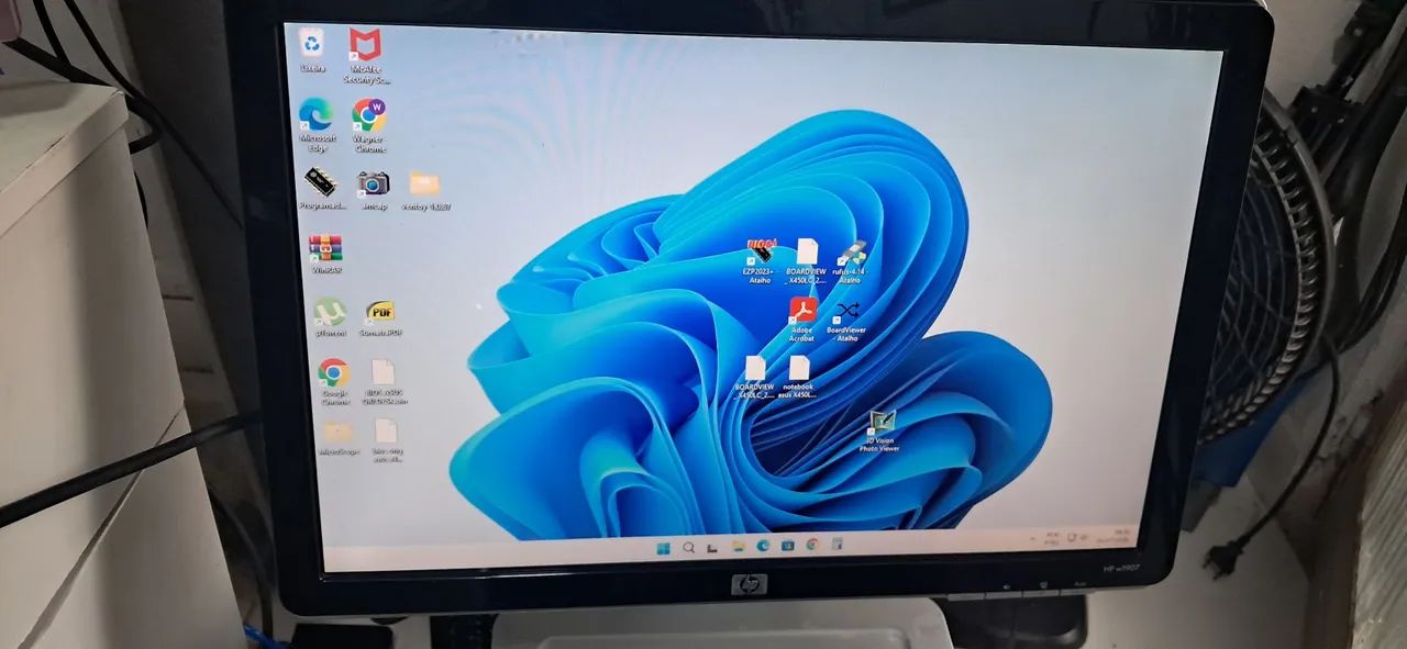 Monitores DELL 19 E 17 - Foto 4
