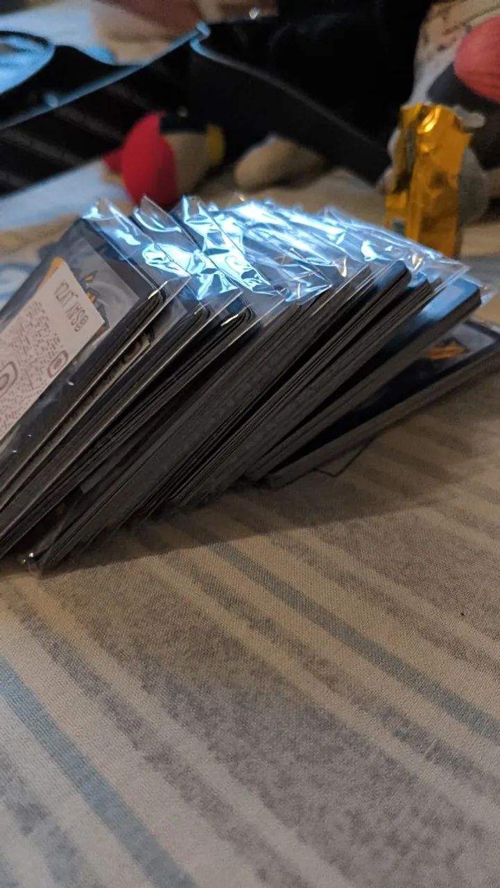 Buster pokémon 15 cartas - Foto 2