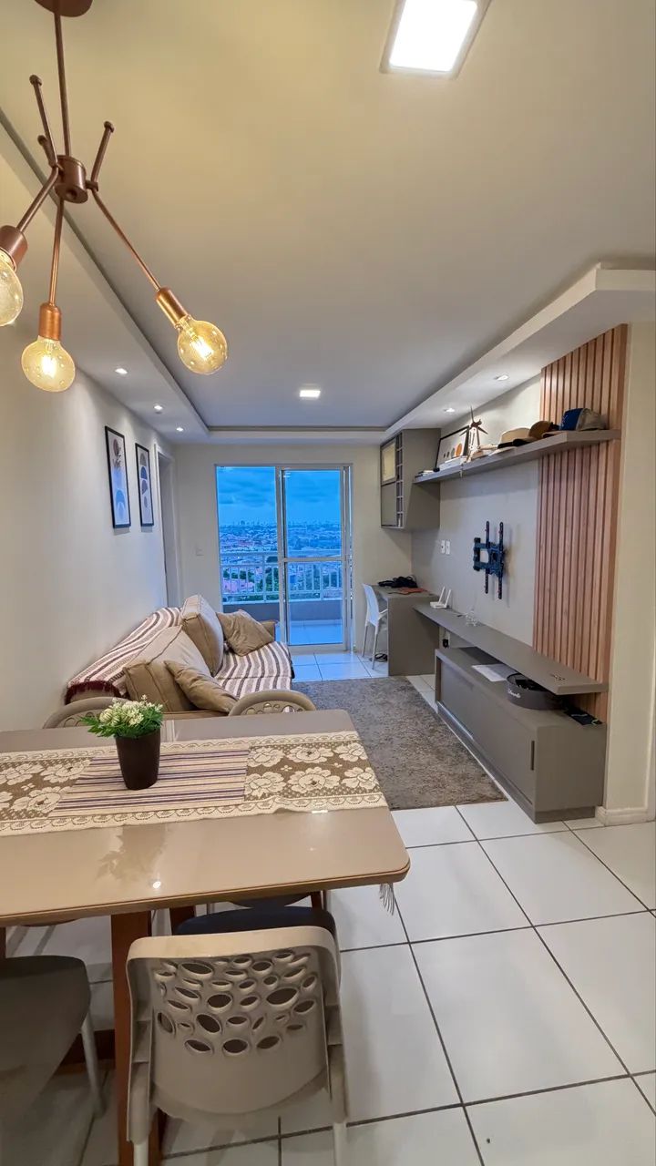 APARTAMENTO 100% MOBILIADO -  COM PROJETADOS 
