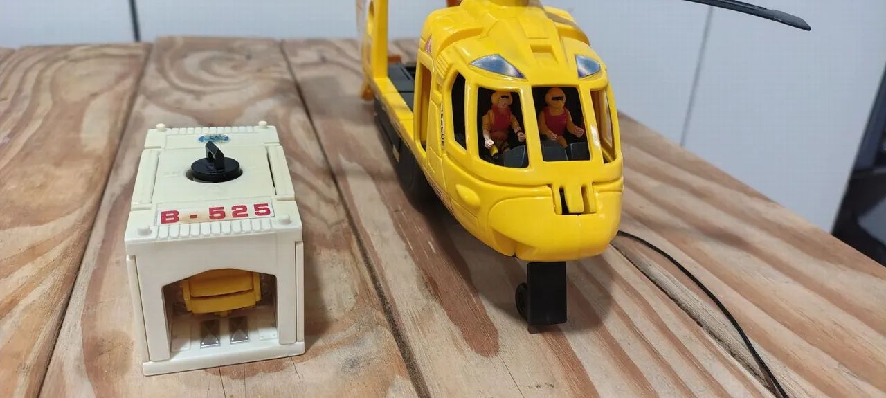 Helicóptero Equipe de Resgate Matchbox completo sem caixa. - Foto 3