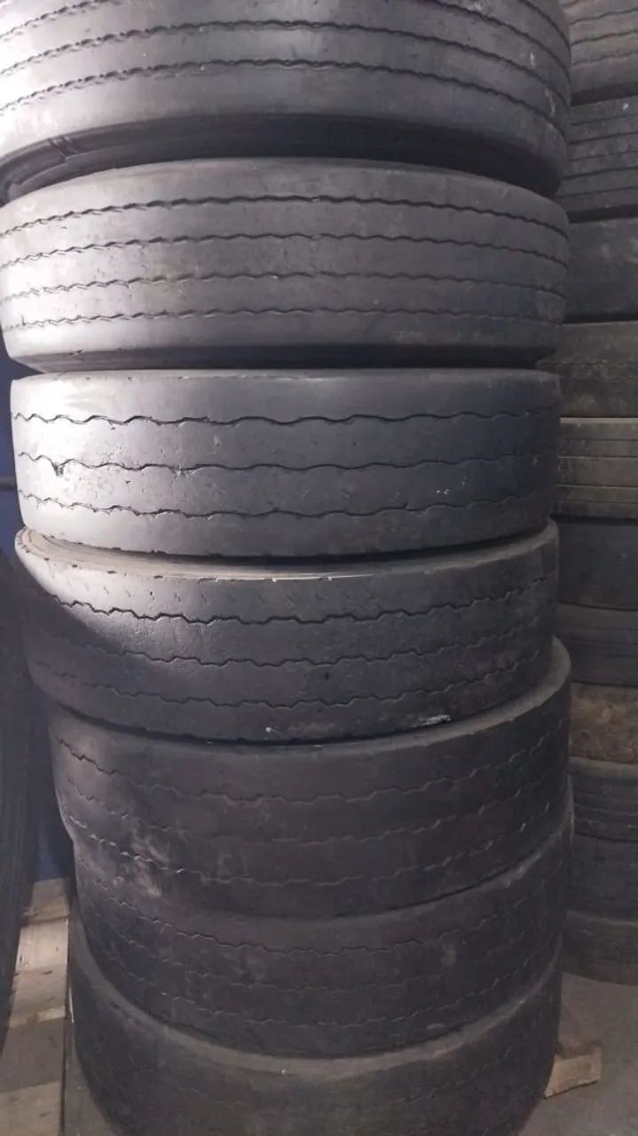 Pneus de caminhão por 350.00 - Foto 2