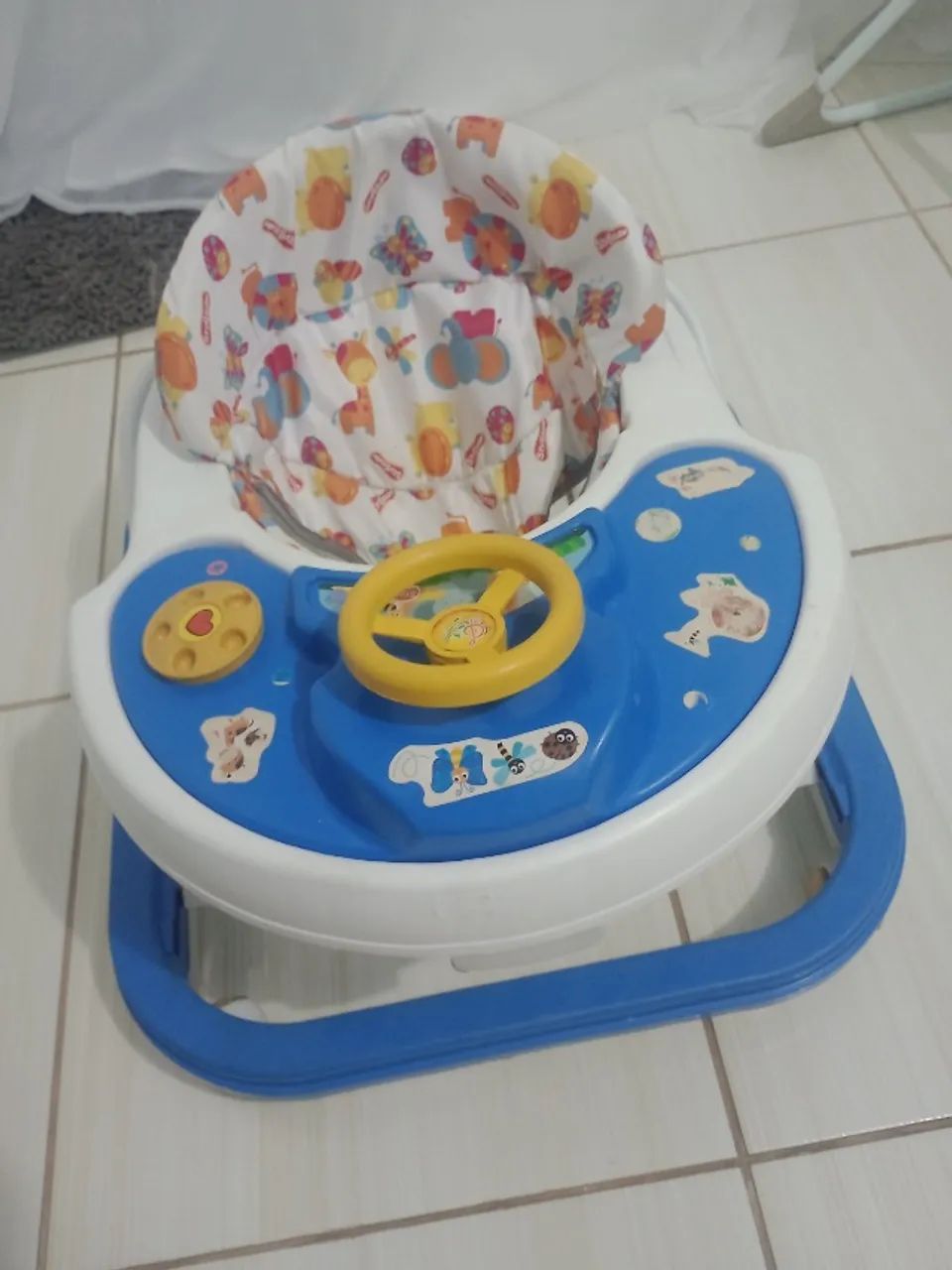 Andadeira bebê 