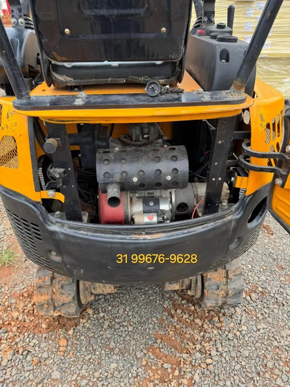 Mini escavadeira Brutatec BR15 1.5 toneladas  - Foto 4