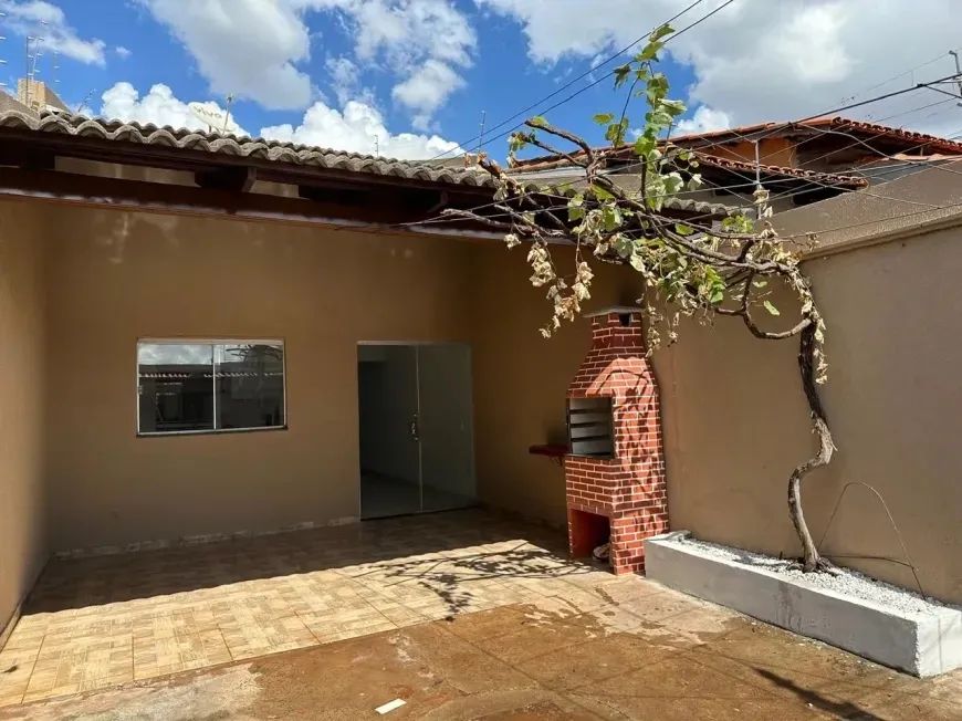 Linda casa a venda no riacho fundo 1 