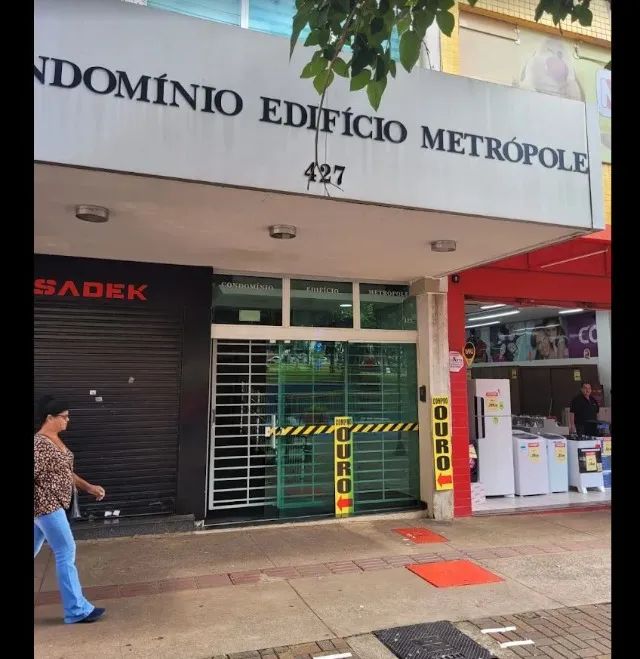 Sala comercial no Centro de Londrina com 71,74m2 - Foto 2