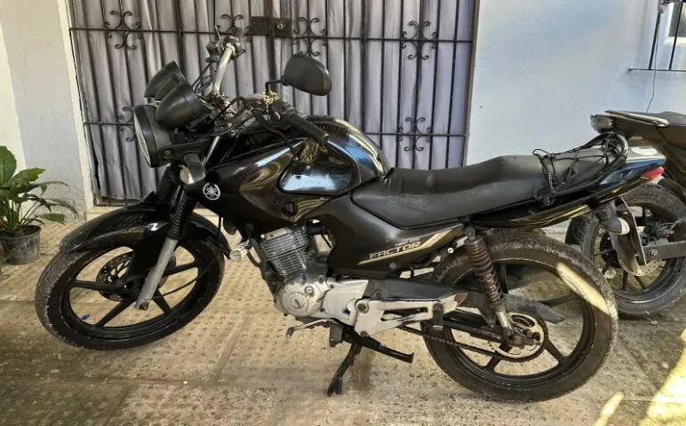 YAMAHA/YBR 125 FACTOR ED 2012 Bem conservada 