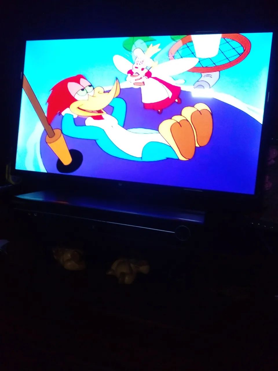 Vendo tv smart com comtrole de voz pouco tempo de uso 32polegadas - Foto 2