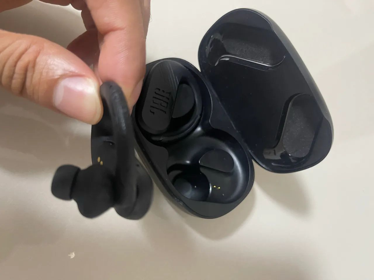 Fone JBL ENDURANCE PEAK 3  - Foto 4