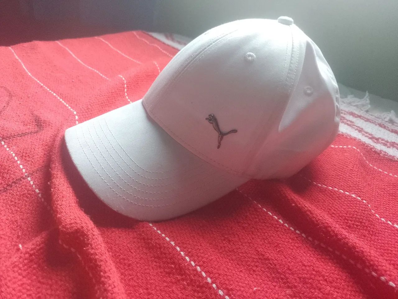 Bone puma branco original unisex em perfeito estado
