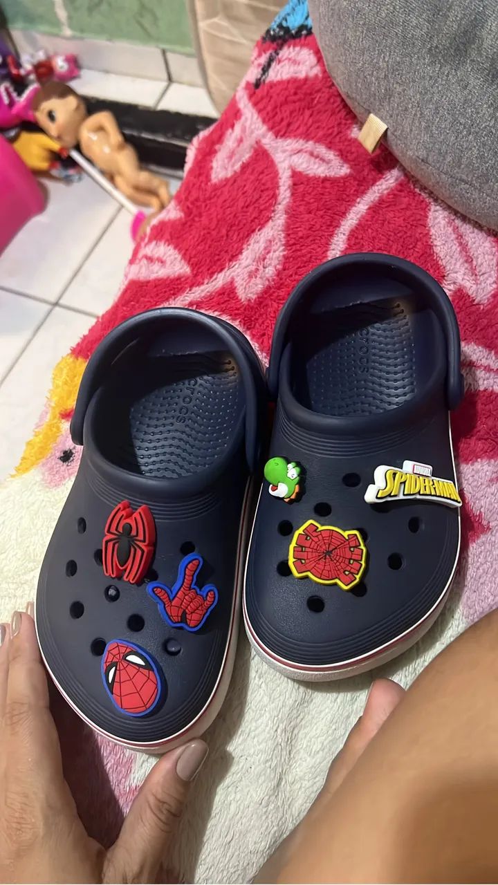 Crocs menino 