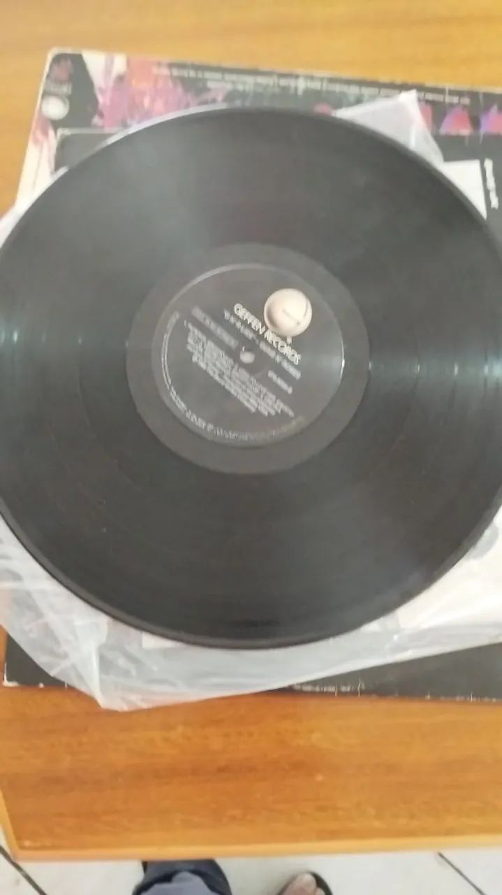 Guns N? Roses - 2 LPs em vinil - Foto 2