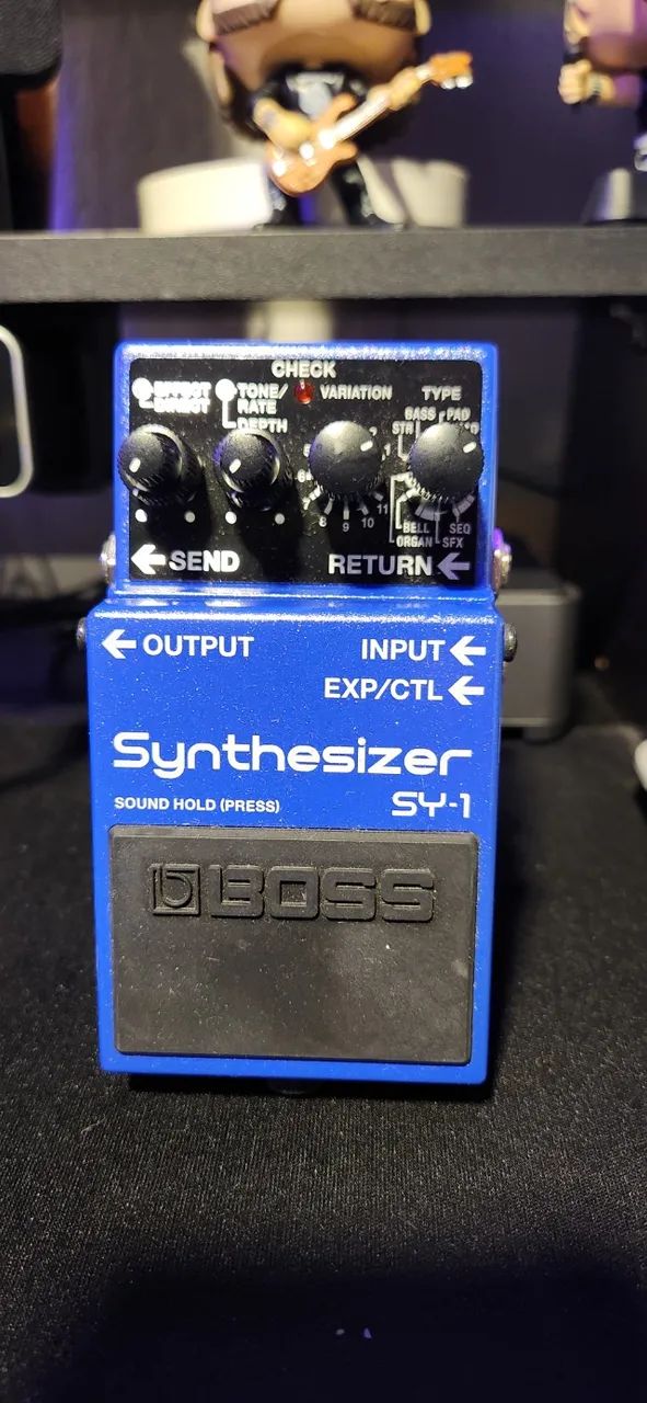 Boss SY-1 Synthesizer
