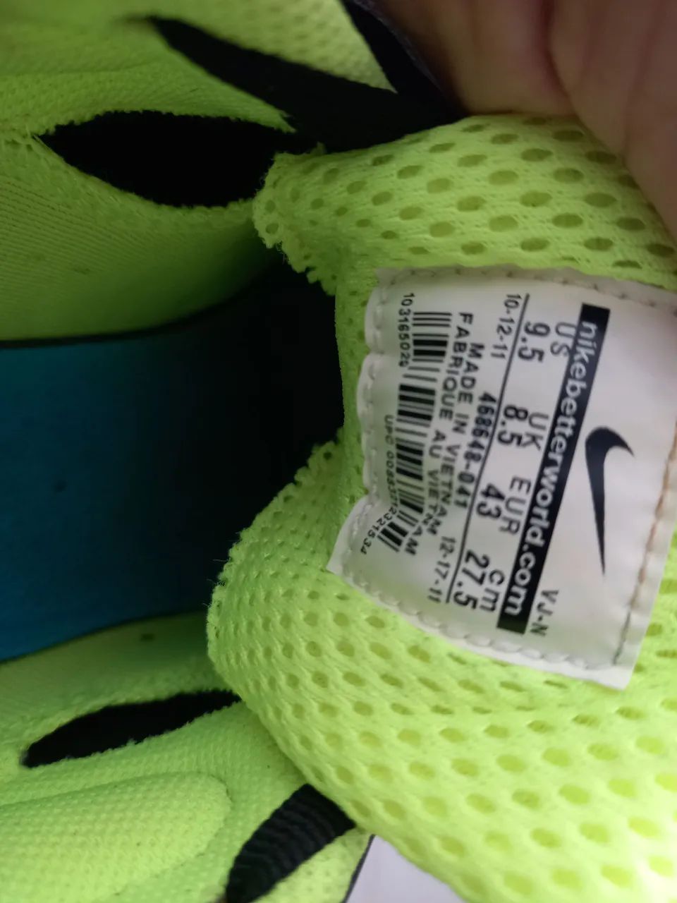 Sapatilha para atletismo calça 40 com defeito  - Foto 3