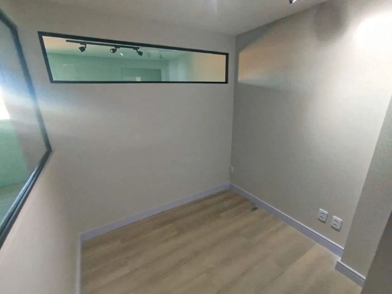Sala Comercial para Locação - Foto 5