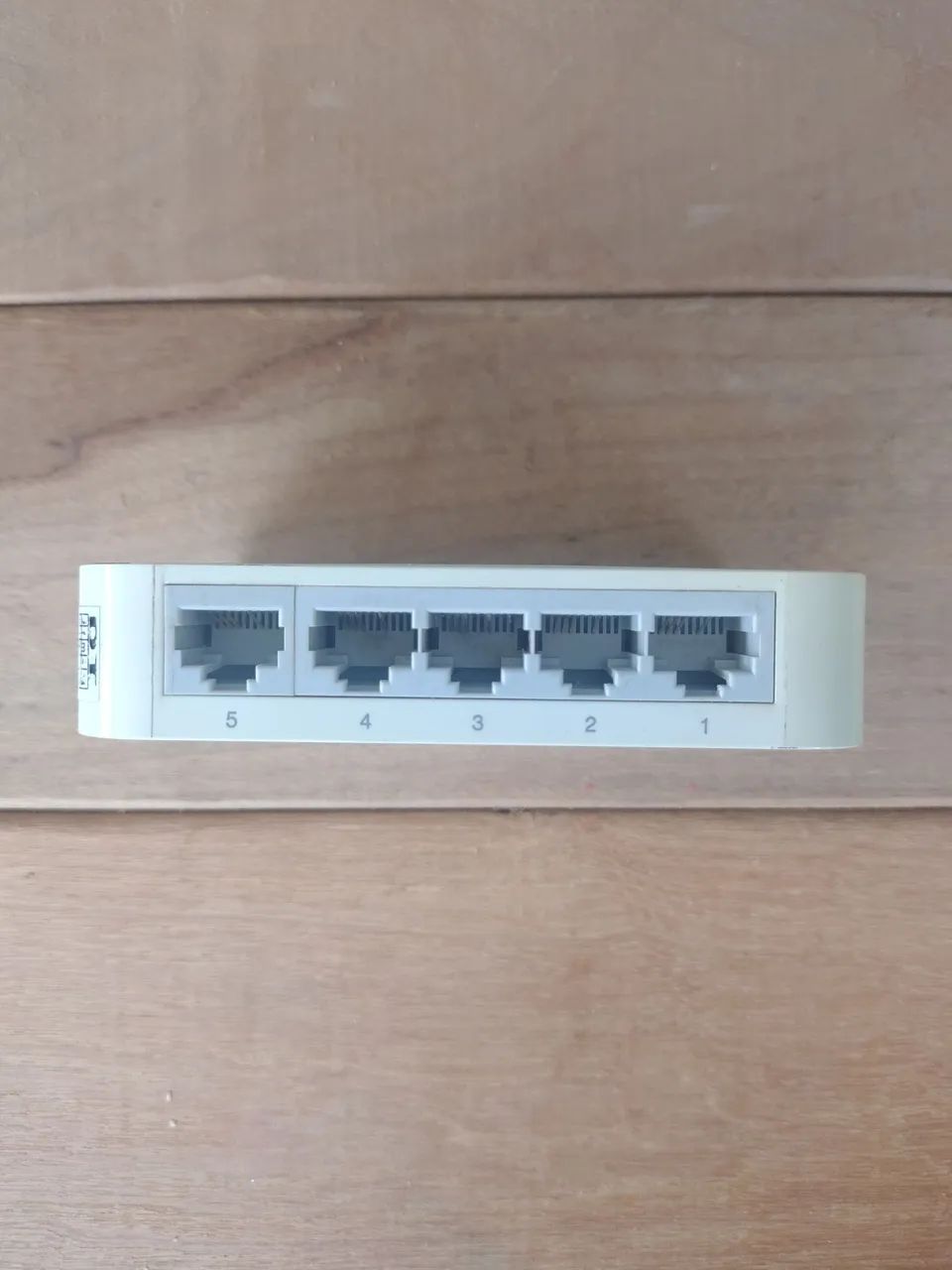 Tp-link 5-Port 10/100Mbps Desktop Switch - Foto 3