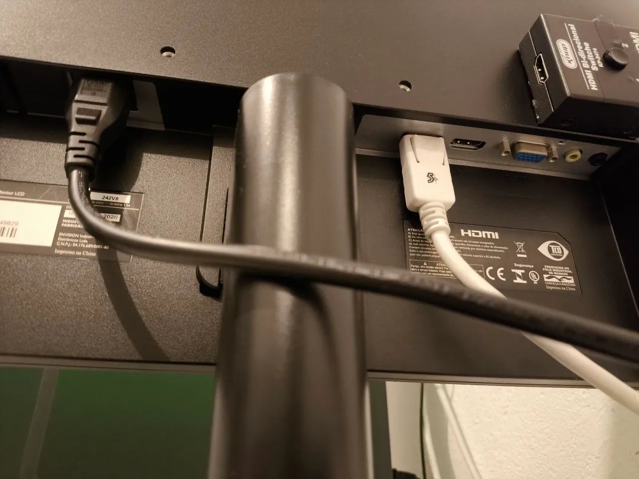 Monitor LED Phillips 24" com HDMI Switch - Foto 4